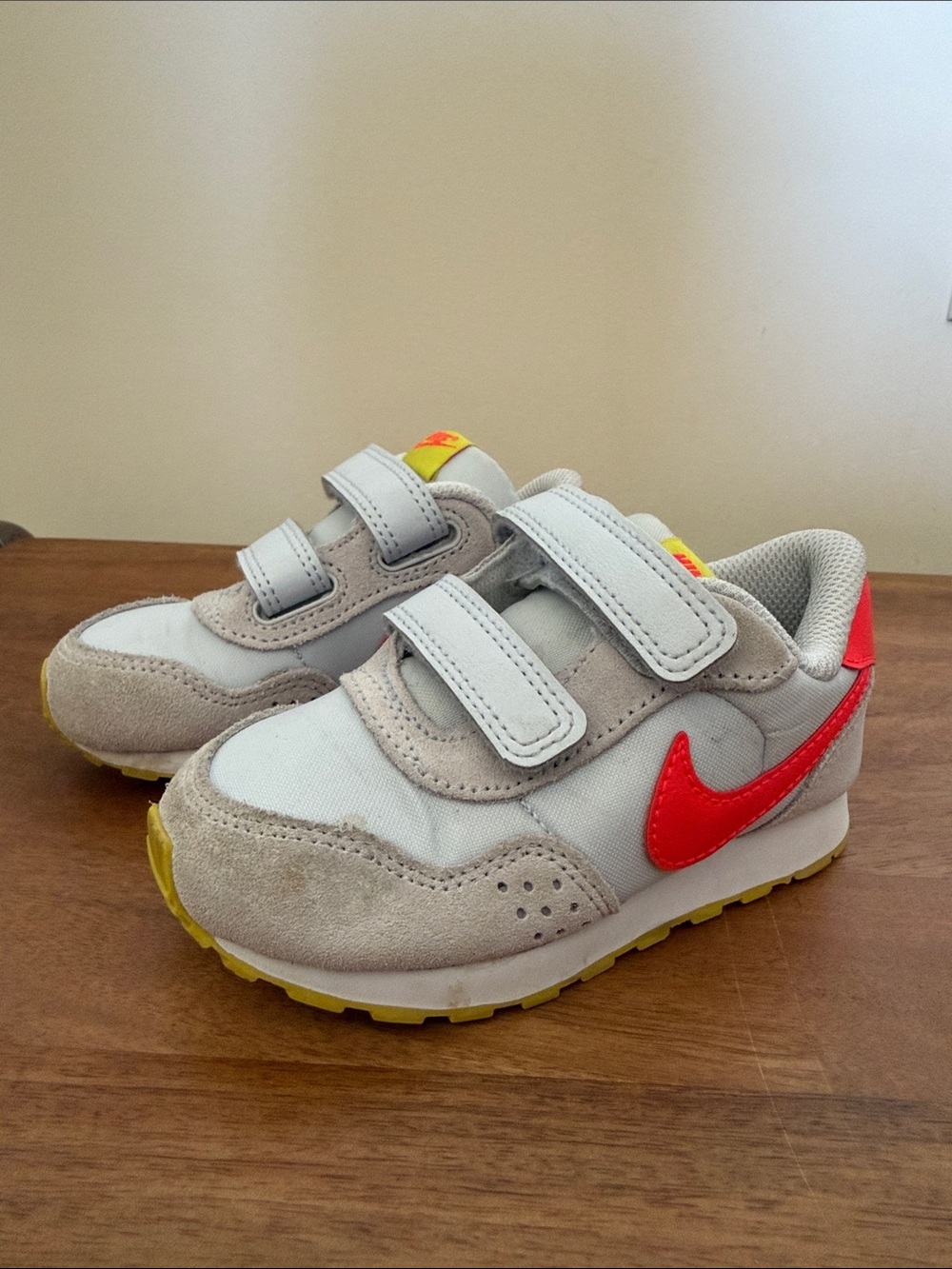 Nike Kids White, Gray & Red Velcro Sneakers with Yellow Accents